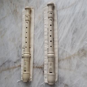 Yamaha Soprano YRS/24B Recorder ( 2 )